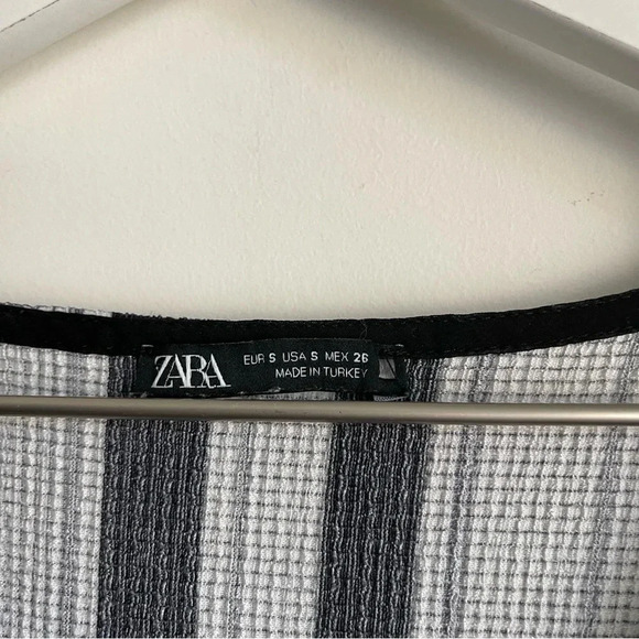 Zara striped ruffle midi short sleeve dress size small - Picture 5 of 9